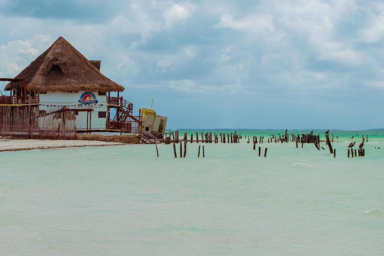 Golden Paradise Beachfront Holbox Extérieur photo