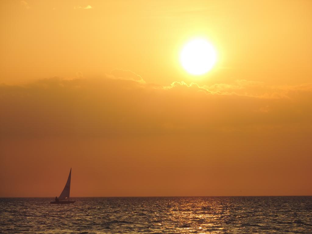 Golden Paradise Beachfront Holbox Extérieur photo